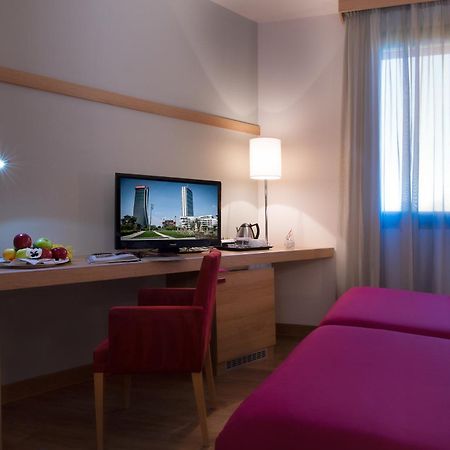 Hotel Dolce By Wyndham Milan Malpensa Somma Lombardo Zewnętrze zdjęcie