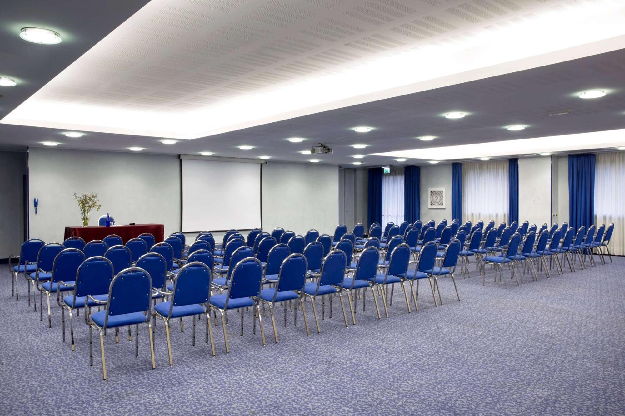 Hotel Dolce By Wyndham Milan Malpensa Somma Lombardo Zewnętrze zdjęcie