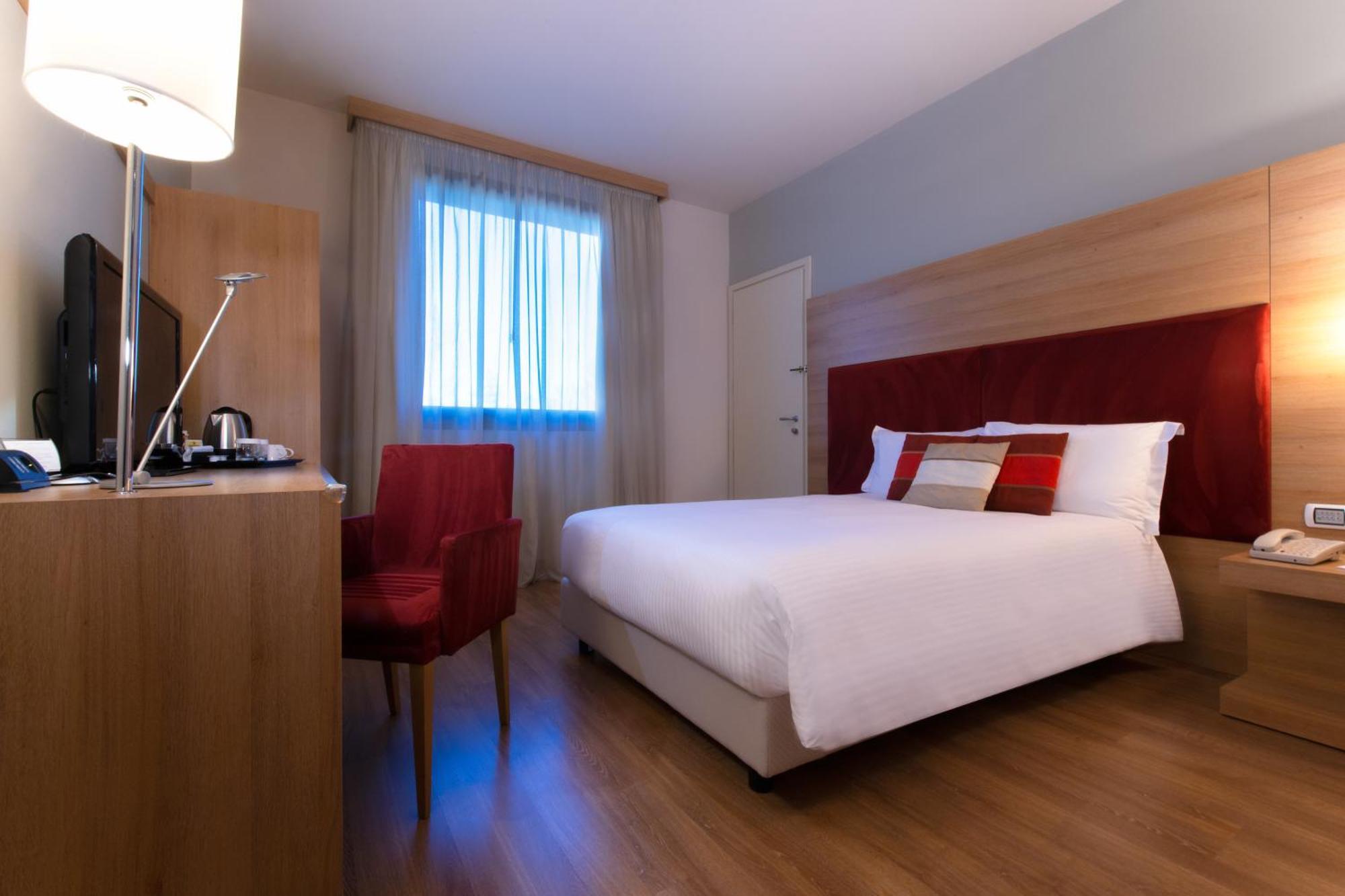 Hotel Dolce By Wyndham Milan Malpensa Somma Lombardo Zewnętrze zdjęcie